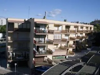 Hesperia Palmyra Apartament *